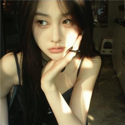 绝代艳星宝莲的一生